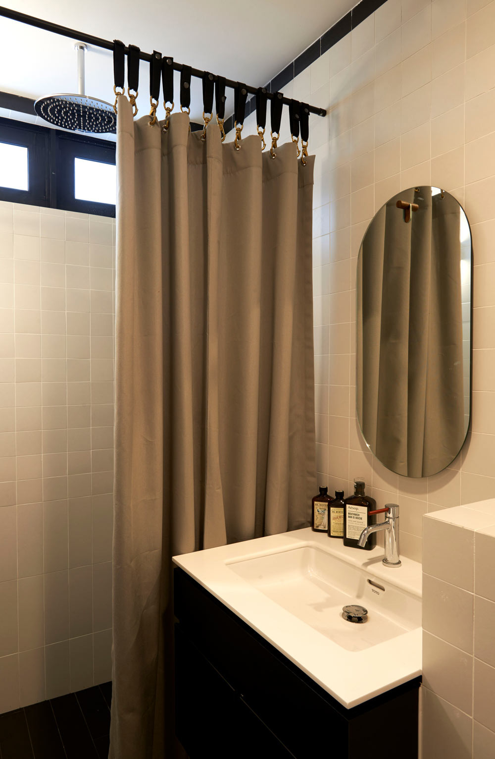 Shower Curtains Singapore: A Buyer’s Guide