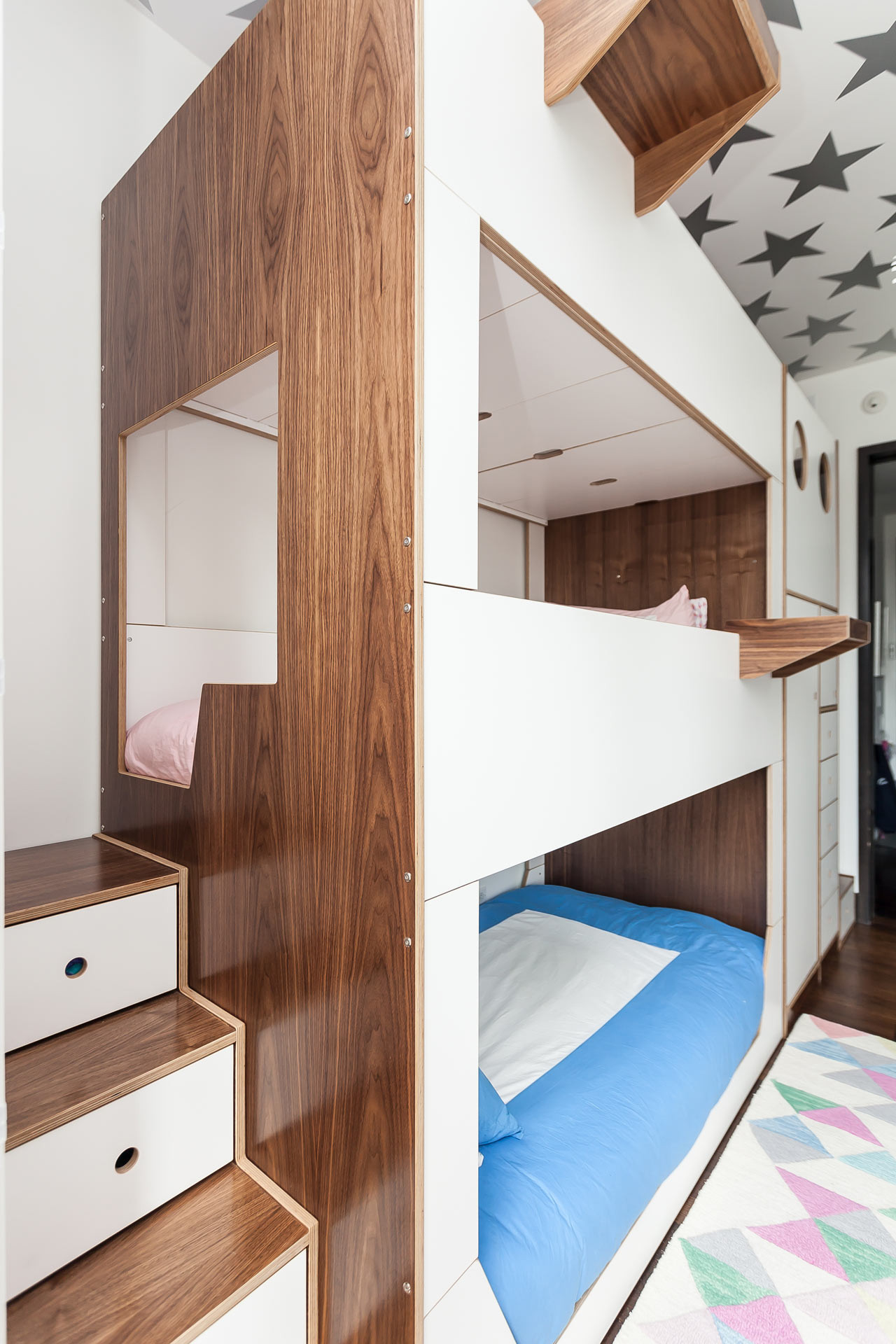 7 Snug Space Saving Ways to Incorporate a Double Decker Bed Renovation Singapore