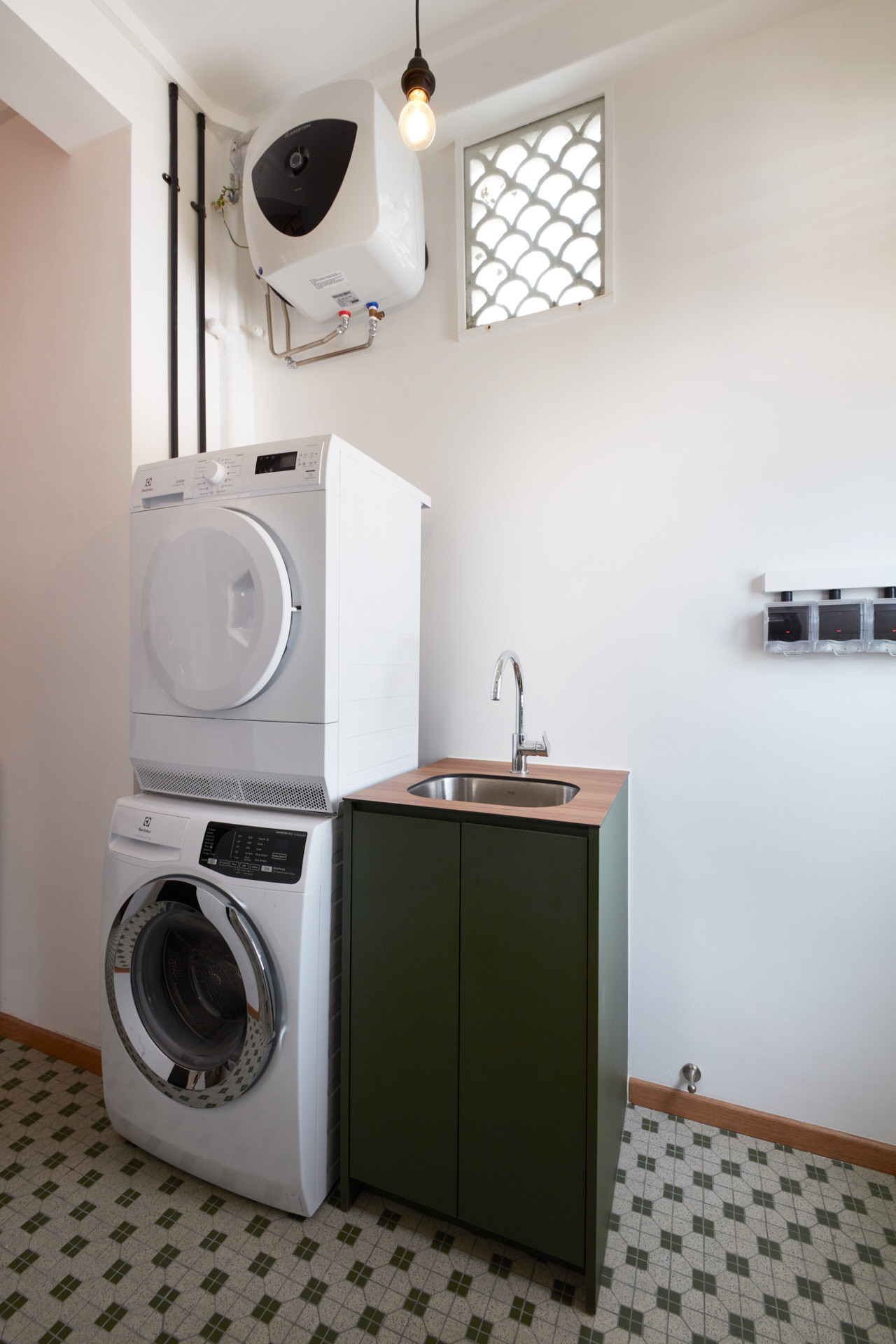 Picture of A Stress-Free Guide to Buying a Water Heater | Renovation Singapore